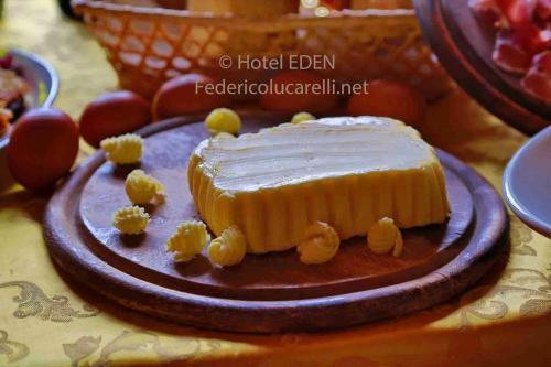 Eden Hotel 2*