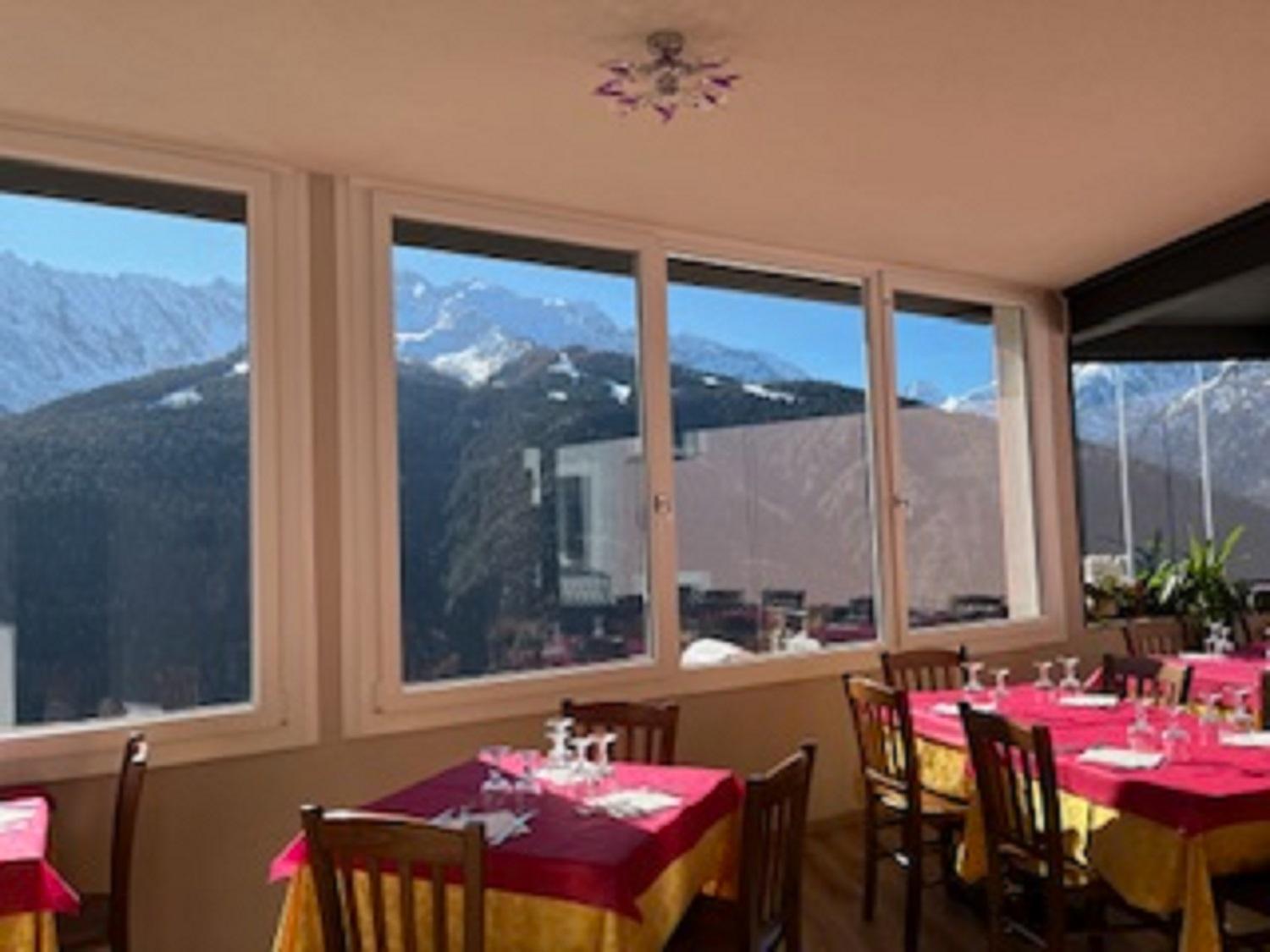 Eden Hotel 2*